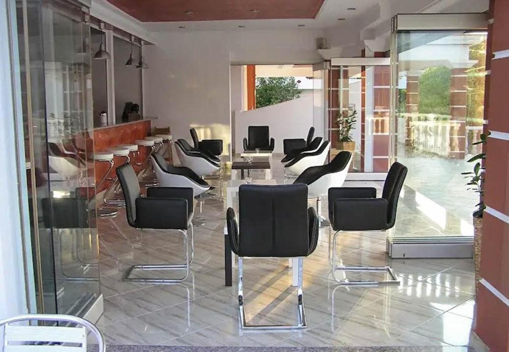 Hotel Alexandros Αμμουδιά Εξωτερικό φωτογραφία