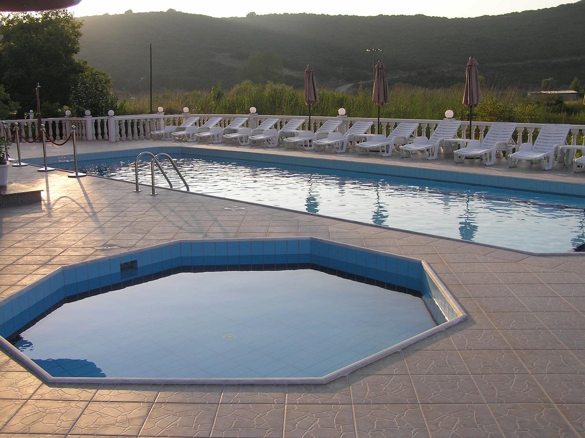 Hotel Alexandros Αμμουδιά Εξωτερικό φωτογραφία